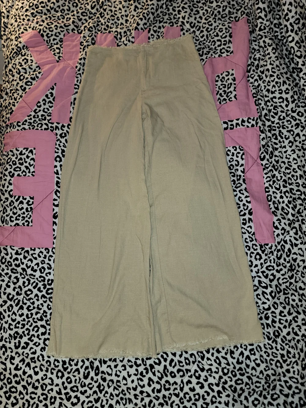 Viral Divided H&M Frayed-Edge Linen-Blend Trousers